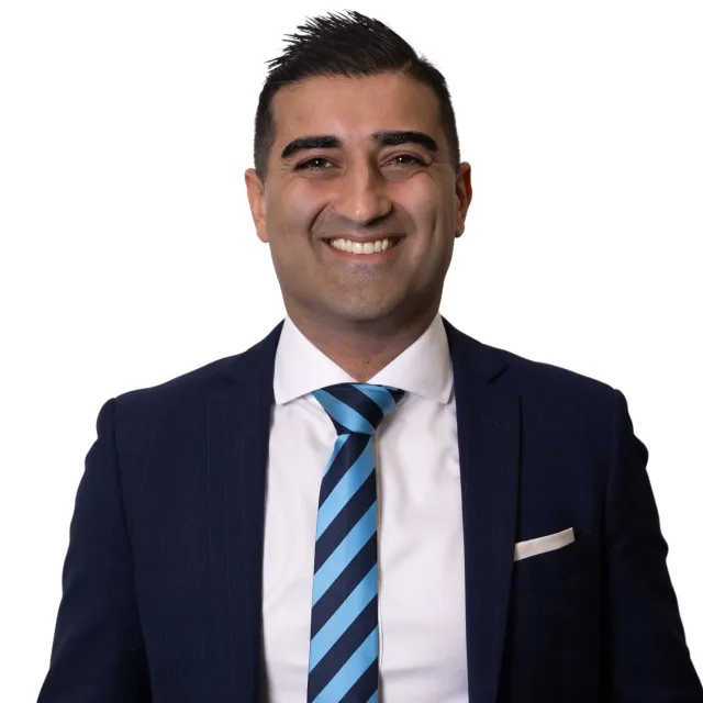 Portrait of Nima Goharpey